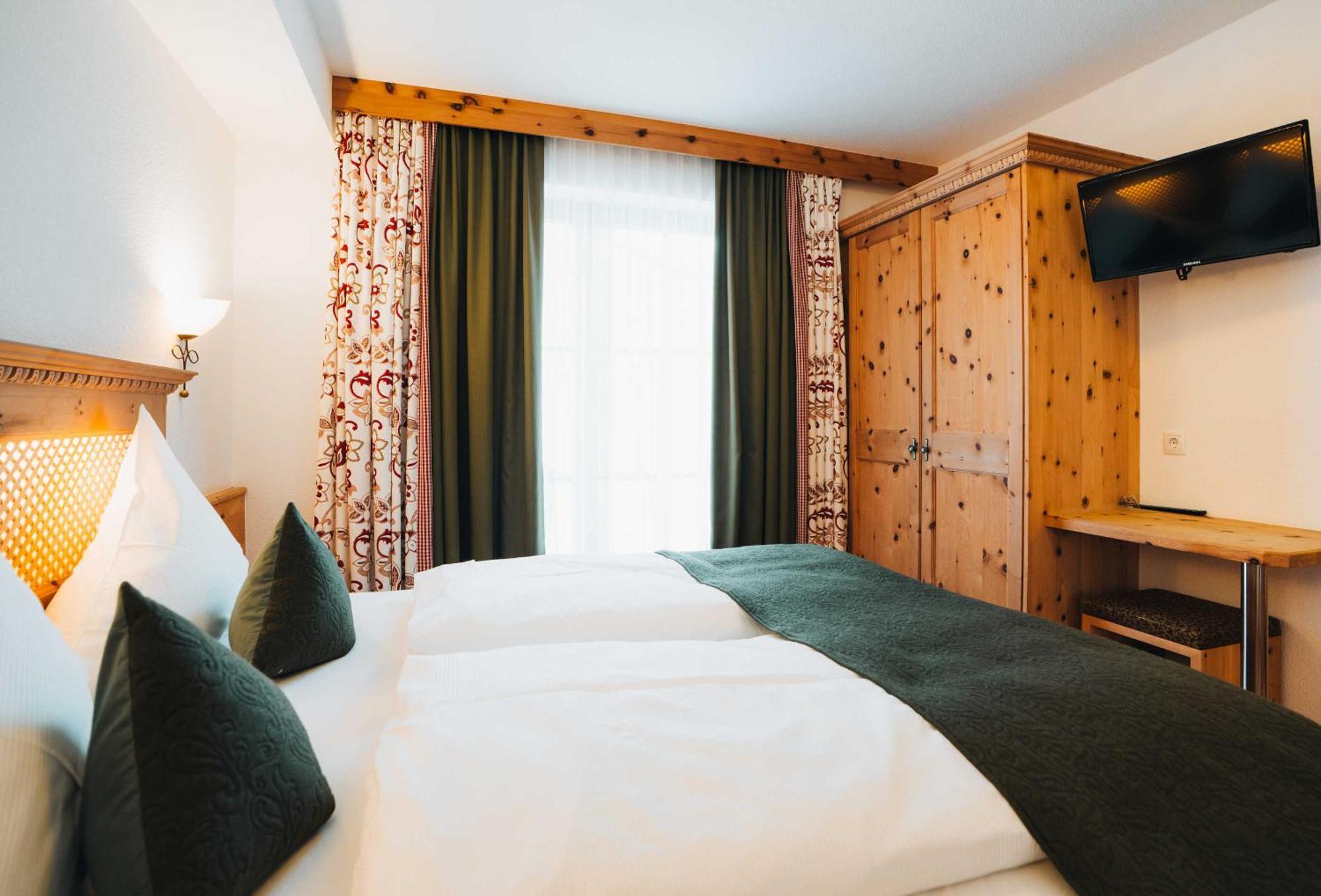 Gruenwald Resort Soelden Exterior photo